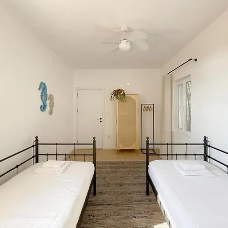 Villa Private 5-bedroom With Pool And Sea View In *