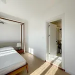 Private 5-bedroom With Pool And Sea View In