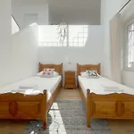 Private 5-bedroom With Pool And Sea View In Vilă *