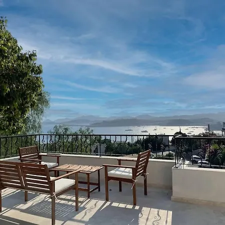 Villa Private 5-bedroom With Pool And Sea View In